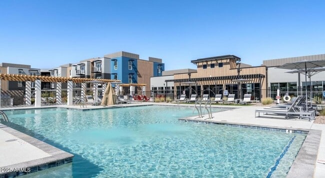 Building Photo - 11850 W Fillmore St Unit 1