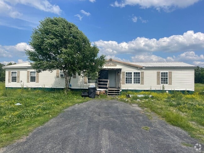 Building Photo - 3 BR 2 Bath 2,072 sq ft doublewide mobile ... Rental