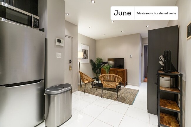 Room in Shared 4 bed/1 bath home in Upper West Side