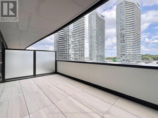 Photo - 68 Esther Shiner Blvd Unit 569