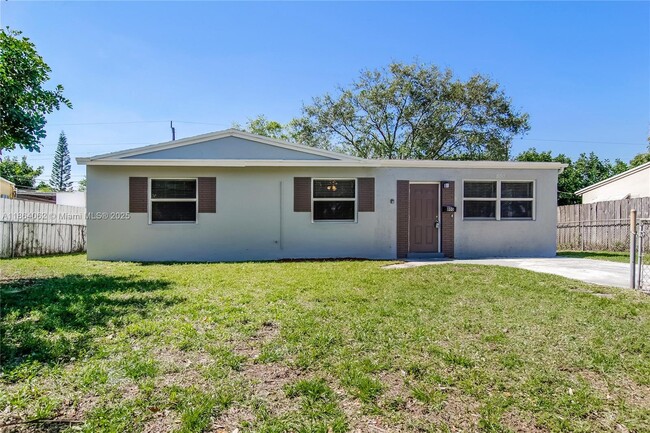 Photo - 800 N 64th Ave