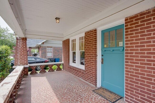 Photo - 2533 N Bayard St