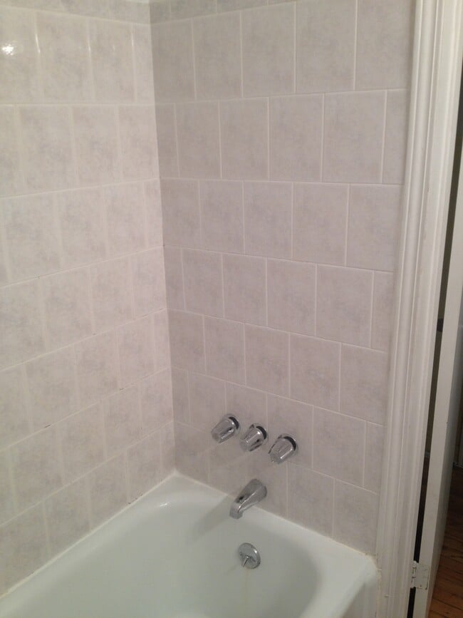 Photo - 2820 N Newcastle Ave Unit 2