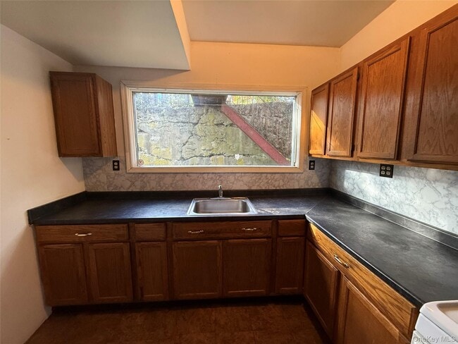 Photo - 42 Ulster Ave Unit 1