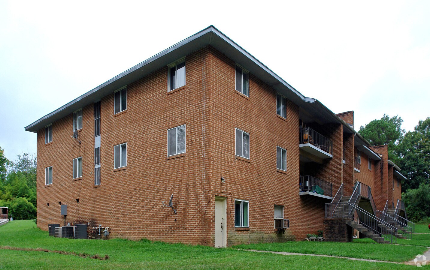 Photo - Donovan Place Apartments