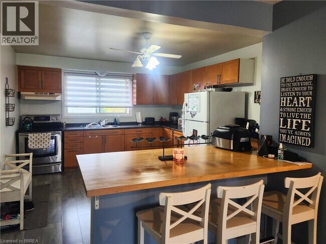 Photo - 85 Lyndhurst St Unit 3