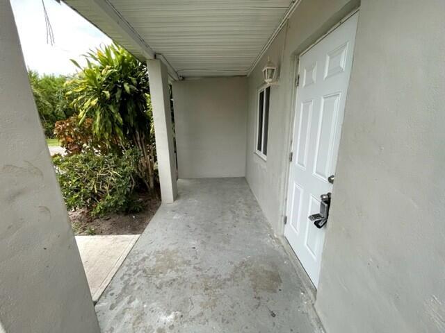 Building Photo - 920 N Haverhill Rd Unit 1b Rental