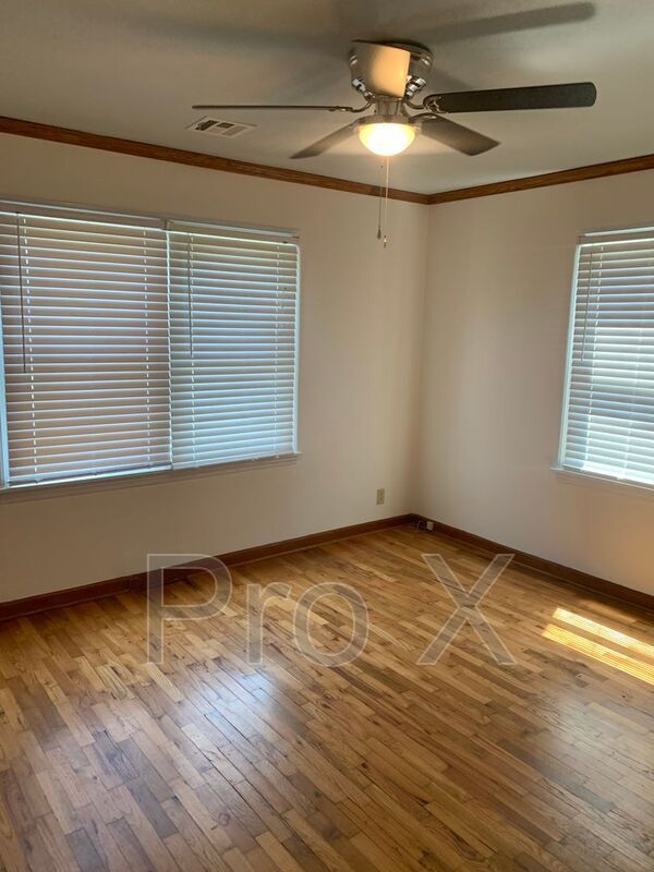 Photo - 2804 Kentucky Ave