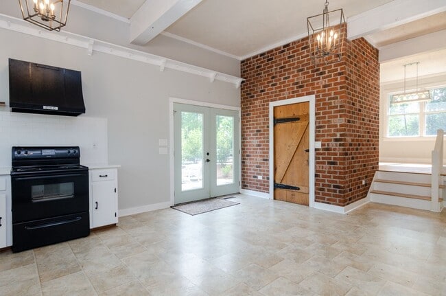 Photo - 2120 Old Winter Park Rd