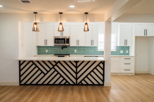 Photo - 1402 Bayou Shore Dr