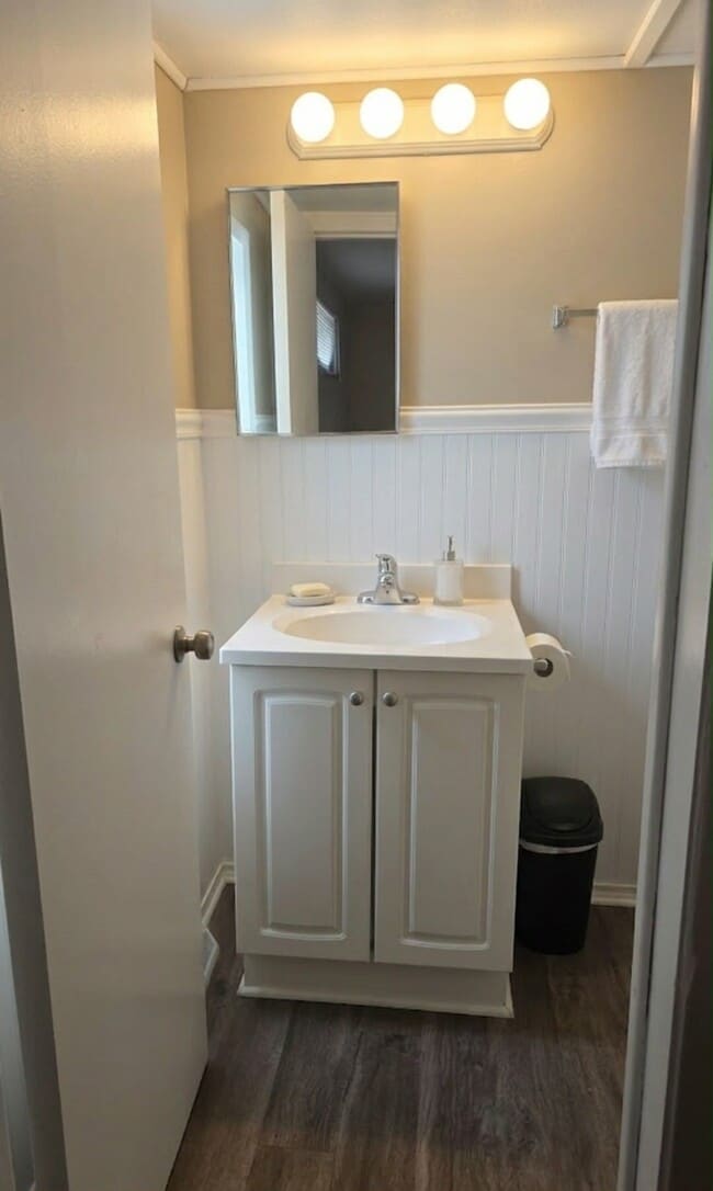 Photo - 301 6th St NW Unit Nice 1 bedroom apartment