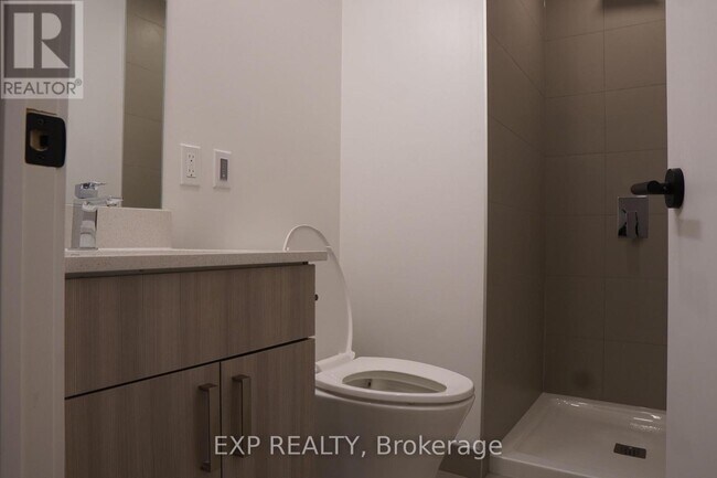 Photo - 758 Dovercourt Rd Unit 408