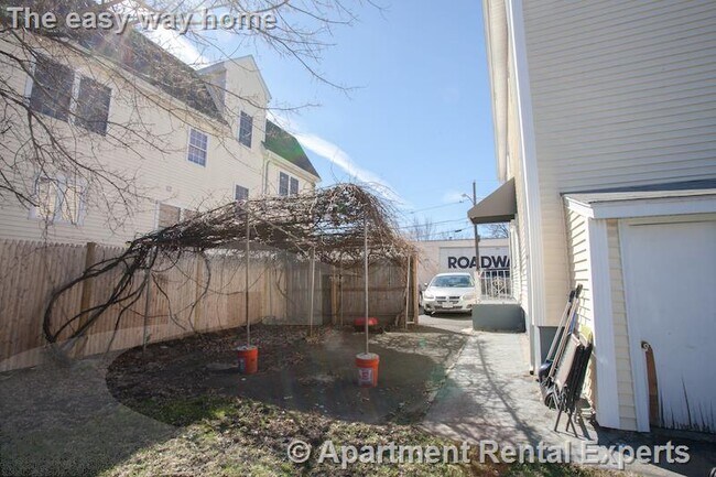 Photo - 22 Murdock St Unit #1