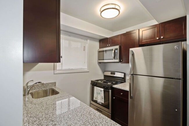 Rock Glen Apartments