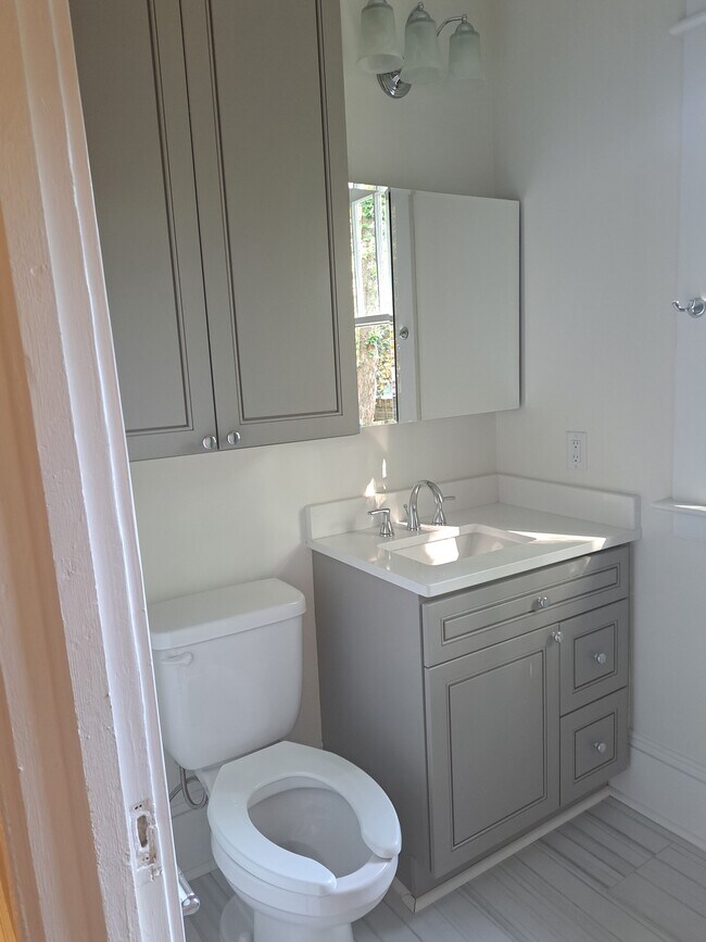 Photo - 1028 Dorothea Dr