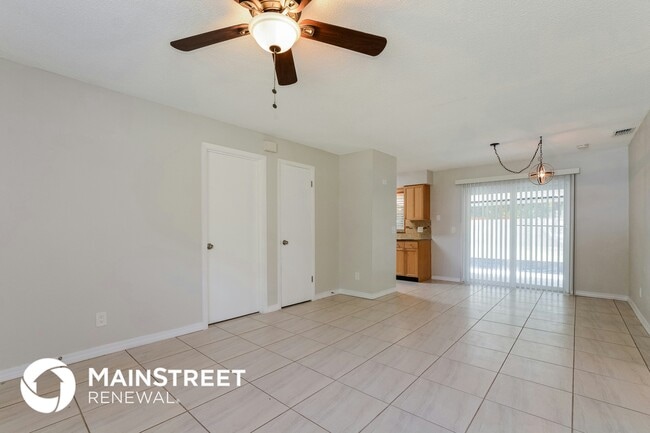 Photo - 650 Rosedale Ave