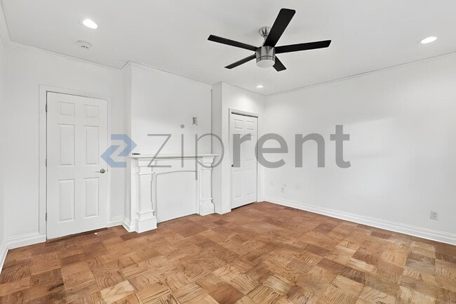Unit 1st floor