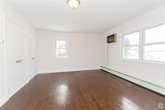 Building Photo - 65 Dunston Ave Rental