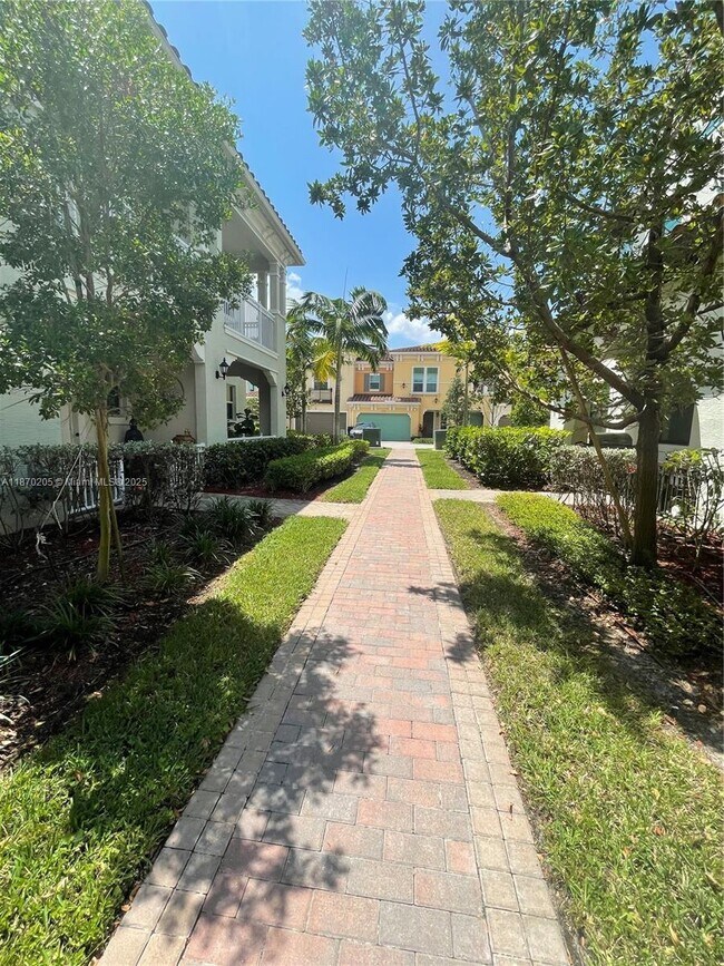 Photo - 12521 NW 32nd Manor
