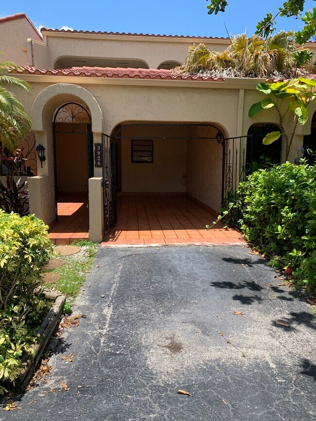 Photo - 3926 Estepona Ave