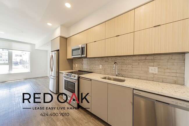 Photo - 2880 James M Wood Blvd Unit 213