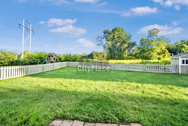 Photo - 4440 Valley Trace Dr