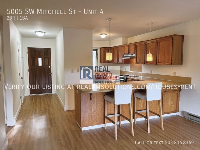 Photo - 5005 SW Mitchell St Unit 4