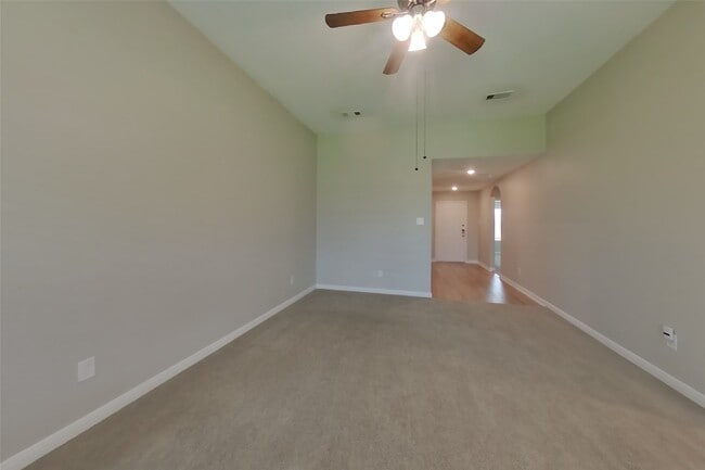 Photo - 7715 Vacek Meadows Loop