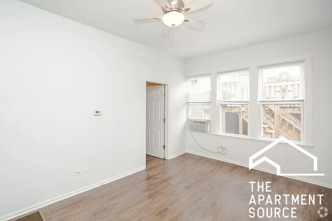 Building Photo - 2649 N Wayne Ave Unit 2R Rental
