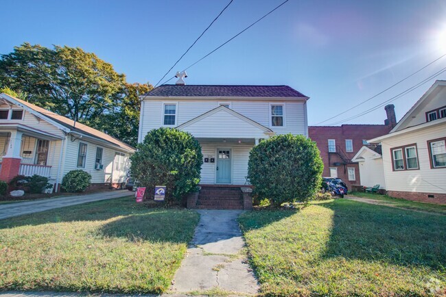 Building Photo - 1135 Jackson Ave Unit 1135 Jackson Avenue #2 Rental