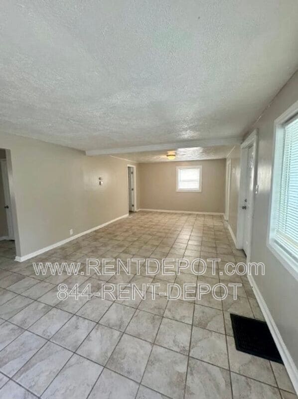 Photo - 1021 Vanderburgh Ave