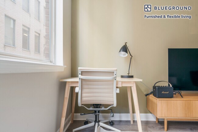 Photo - 2140 L St NW Unit SI FL5-ID1120