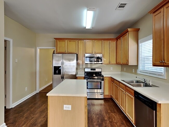 Photo - 169 Hunt Creek Dr