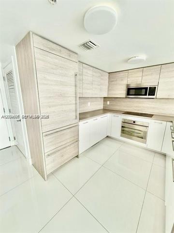 Photo - 400 Sunny Isles Blvd Unit 817