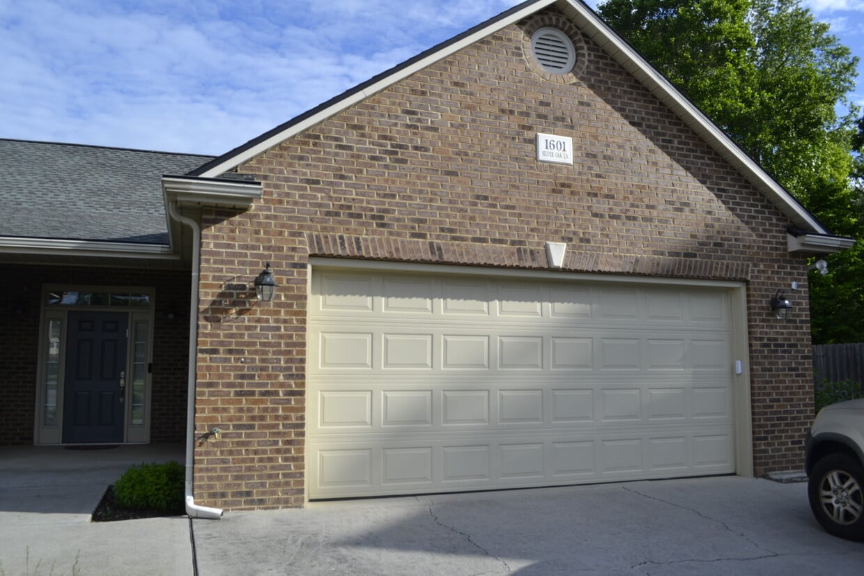 Photo - 1601 Silver Oak Ln (Knoxville, TN)