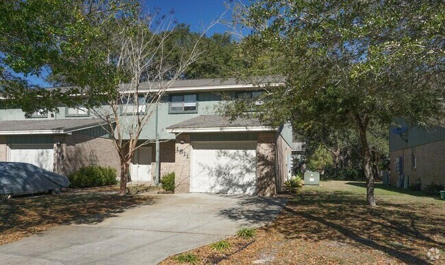 Building Photo - 1811 Valparaiso Blvd Rental