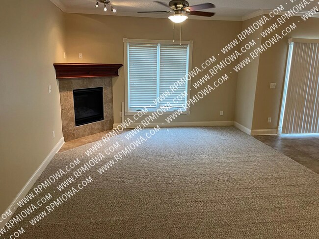 Photo - 14105 Airline Ave Unit 8