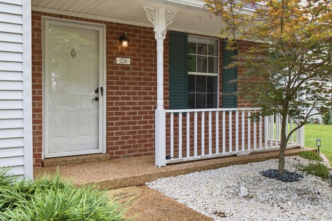 Photo - 1236 Carriage Park Dr