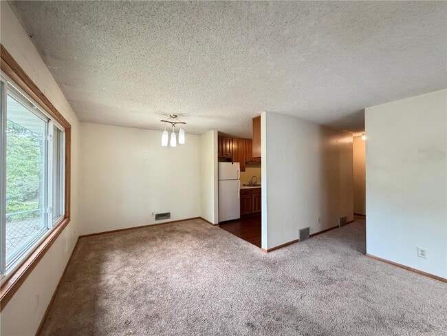 Photo - 711 5th Ave SE