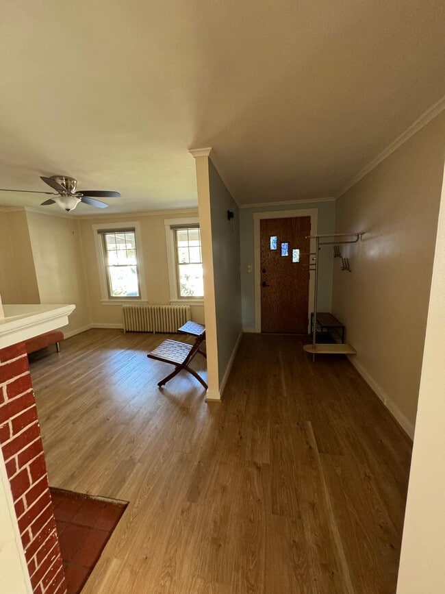 Photo - 5938 Phillips Ave