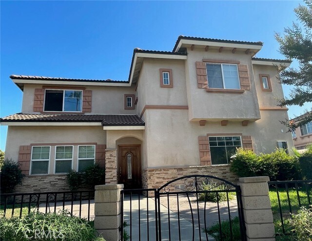 Photo - 1397 W Phillips Blvd Condo
