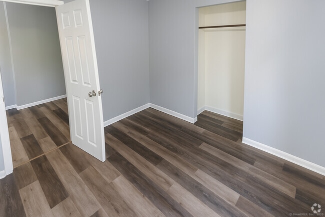 Building Photo - 70 McKinley Ave Unit b5 Rental