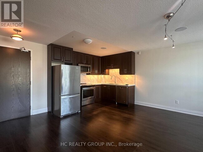 Photo - 75 Norman Bethune Ave Unité 113