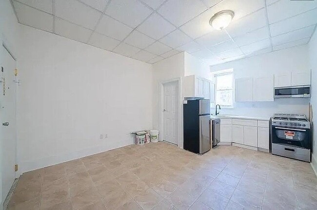 Photo - 56 Monroe St Unit 2