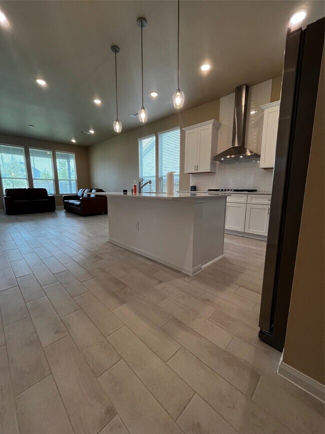 18206 Sonresa Wy