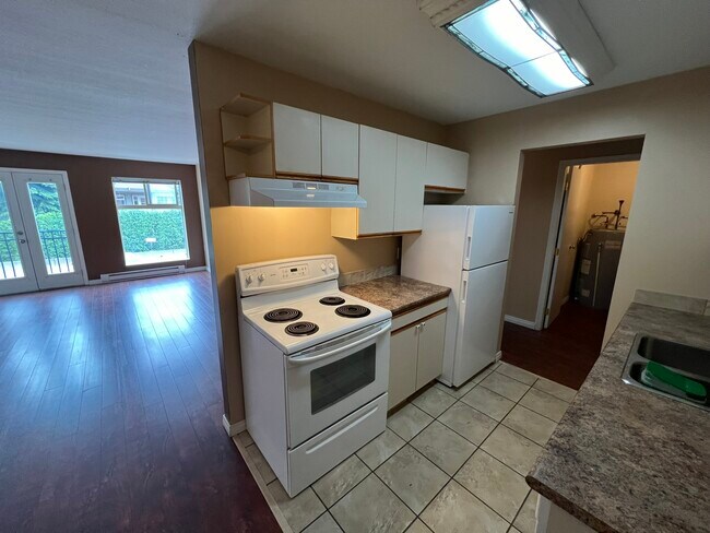 Photo - 3800-Street213 28a St