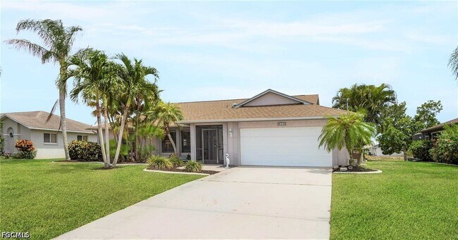 Photo - 618 Archer Pkwy W