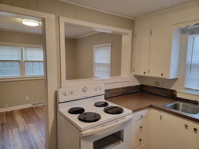 Photo - 1746 Ralee Dr