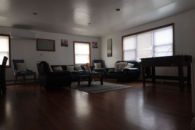 23038 147th Ave