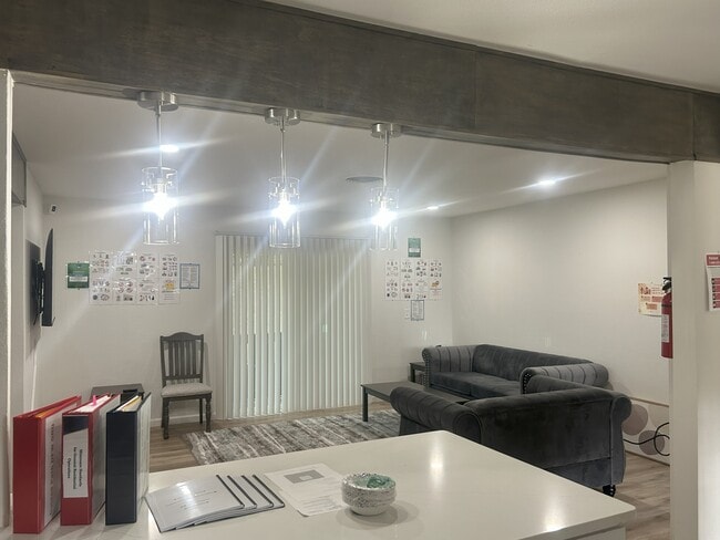 Photo - 1309 Ravenwood Dr